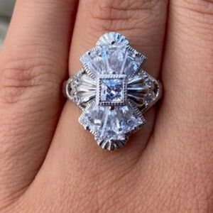 Gorgeous Matching Art Deco 925 Sterling Silver Earring and Ring Set